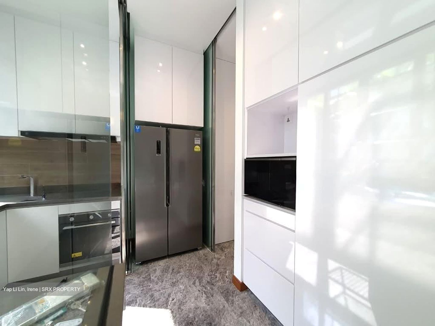 Alana (D28), Terrace #585010661